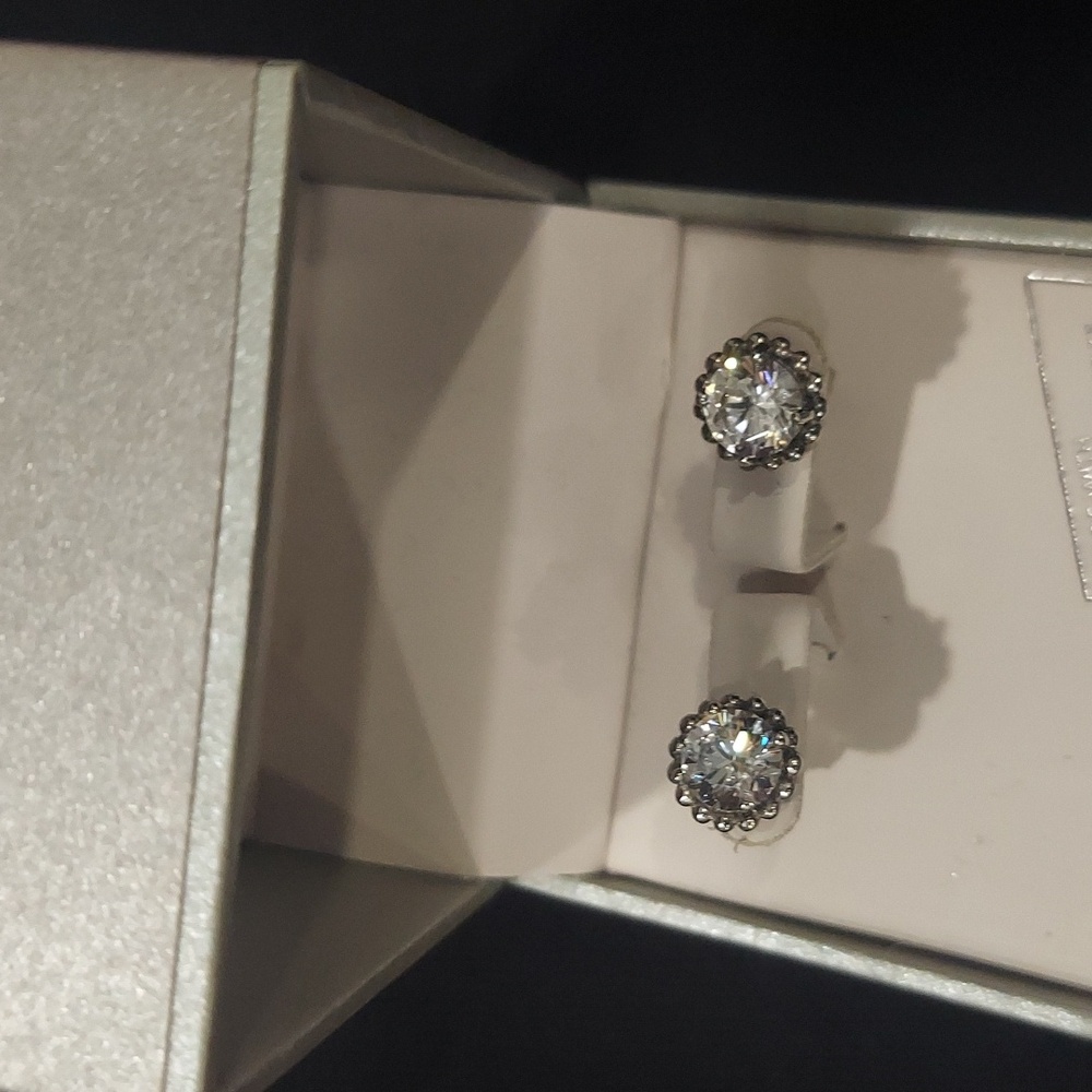 Swarovski Silver Crystal Stud Earrings - Picture 5 of 6